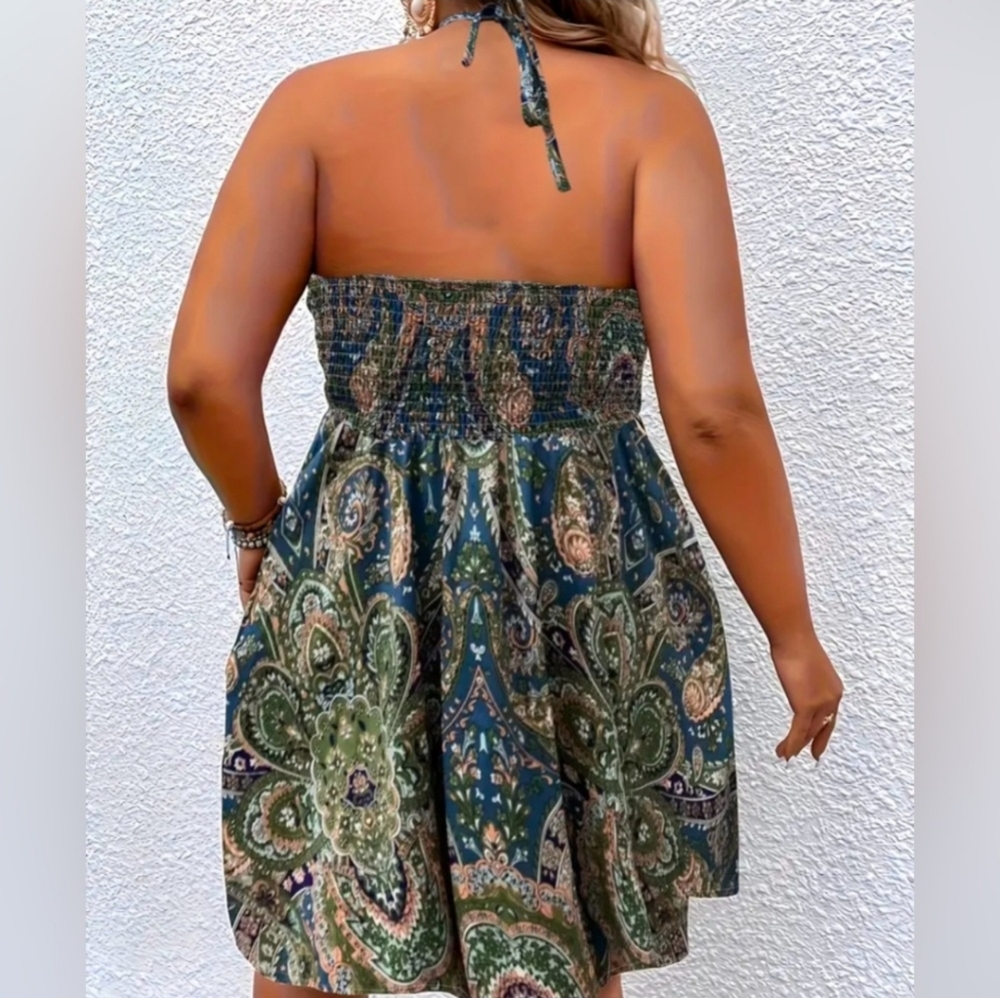 Bohemian Paisley Backless Dress in Green and Blue -NIP - Picture 2 of 2